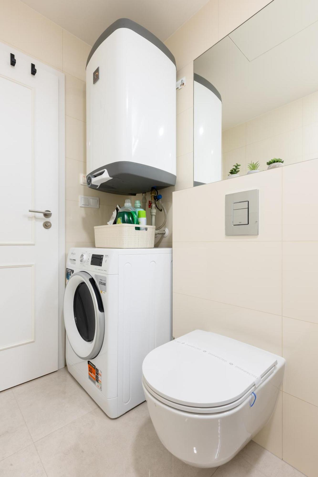 Bohemian Rhapsody Apartment Prag